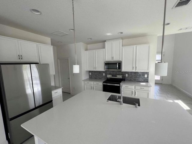 3201 CRISPIN CIRCLE, St Cloud, FL 34773