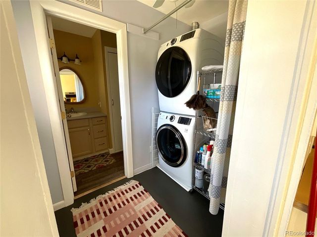 135 Chestnut St, Leadville, CO 80461