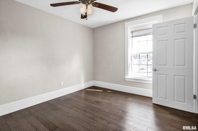 796-798 E MAIN Street, Galesburg, IL 61401