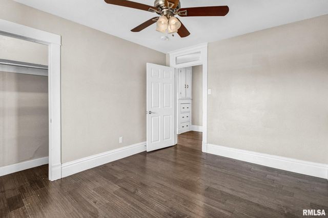 796-798 E MAIN Street, Galesburg, IL 61401