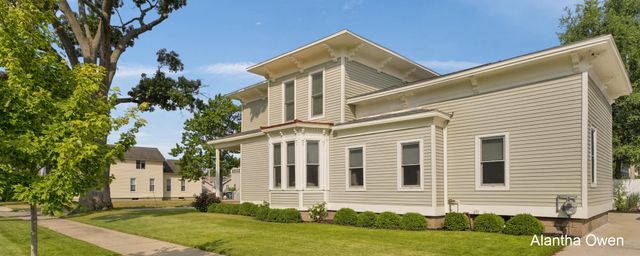 1188 4th Street, Muskegon City, MI 49441