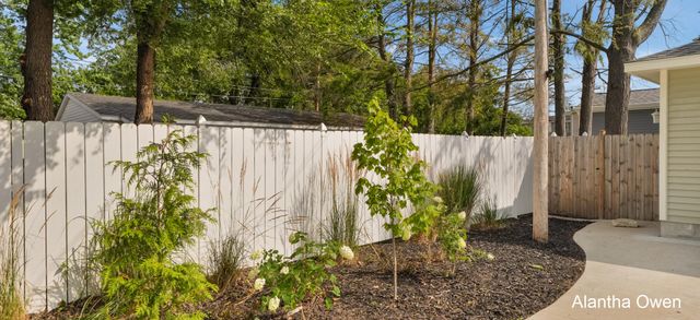 1188 4th Street, Muskegon City, MI 49441