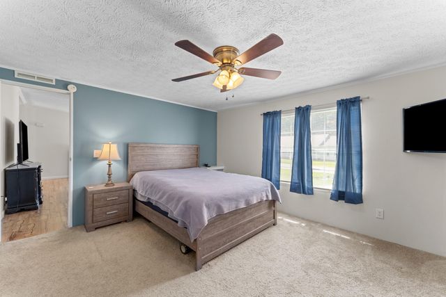 126 Fall Creek Boulevard, Summerville, SC 29483