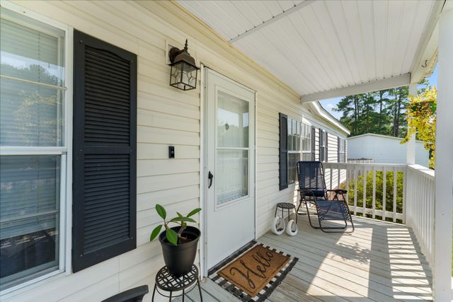 126 Fall Creek Boulevard, Summerville, SC 29483