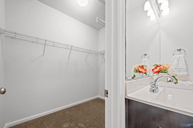 7725 N Catawba Circle NW, Madison, AL 35757