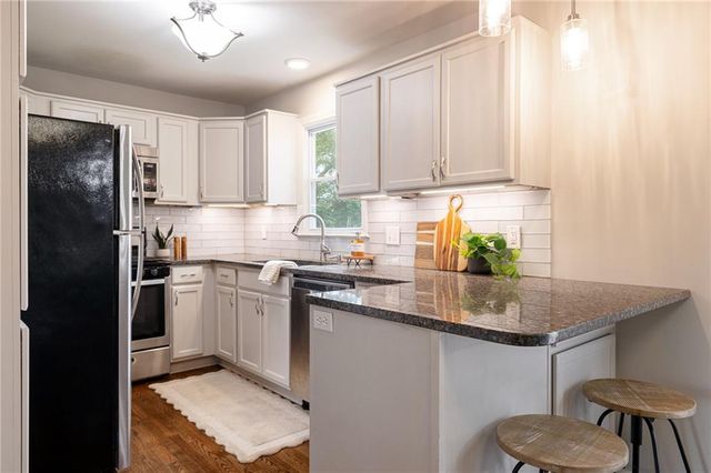 9208 Washington Street, Kansas City, MO 64114