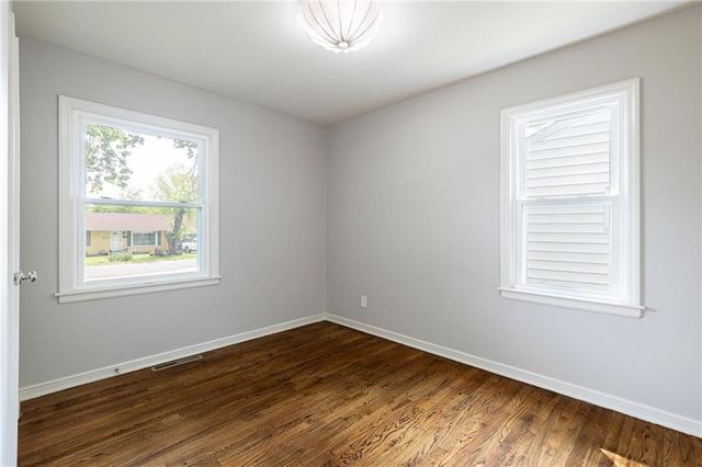9208 Washington Street, Kansas City, MO 64114