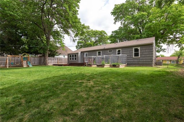 9208 Washington Street, Kansas City, MO 64114