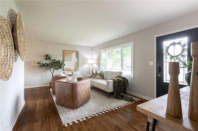9208 Washington Street, Kansas City, MO 64114