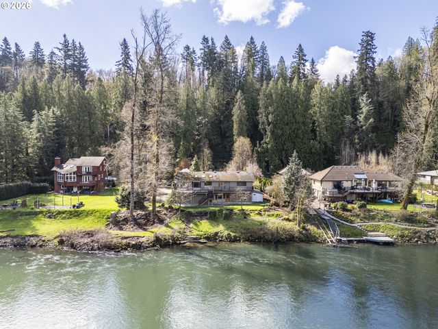 16091 S CLACKAMAS RIVER Dr, Oregon City, OR 97045