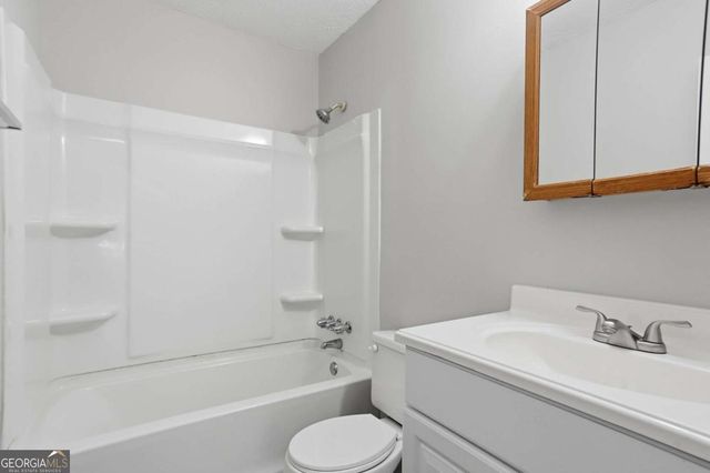 44 Burnham Circle, Jonesboro, GA 30238