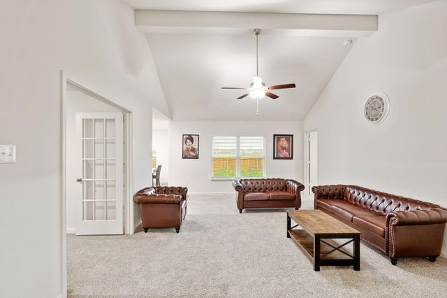 8216 Columbia Falls Road, Ponder, TX 76259