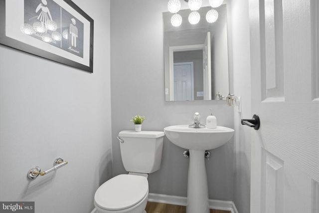 4996 PEPPER LN, Douglassville, PA 19518