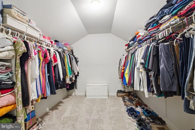 4996 PEPPER LN, Douglassville, PA 19518