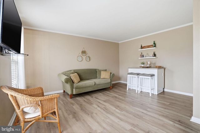 4996 PEPPER LN, Douglassville, PA 19518