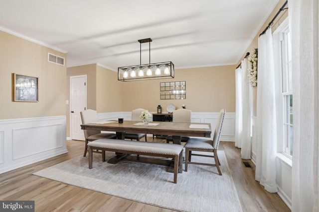 4996 PEPPER LN, Douglassville, PA 19518