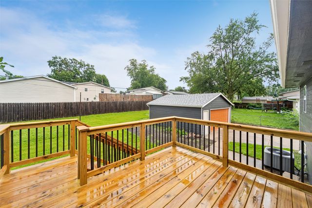 4415 66th Street, Urbandale, IA 50322
