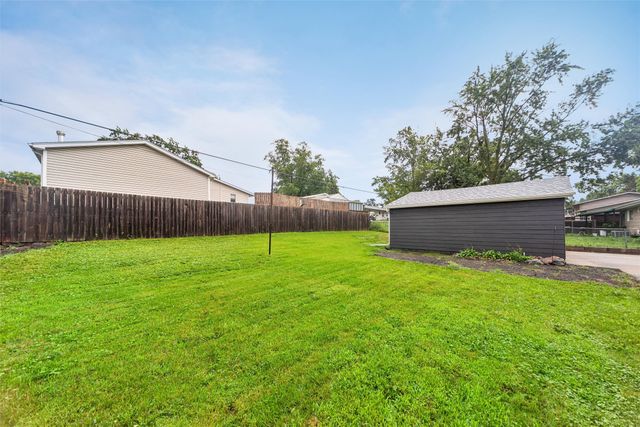 4415 66th Street, Urbandale, IA 50322