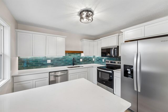 4415 66th Street, Urbandale, IA 50322