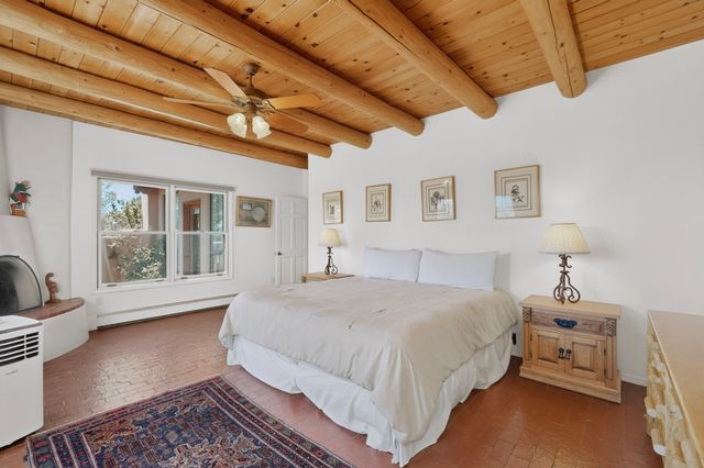 6 Cloudstone Drive, Santa Fe, NM 87505