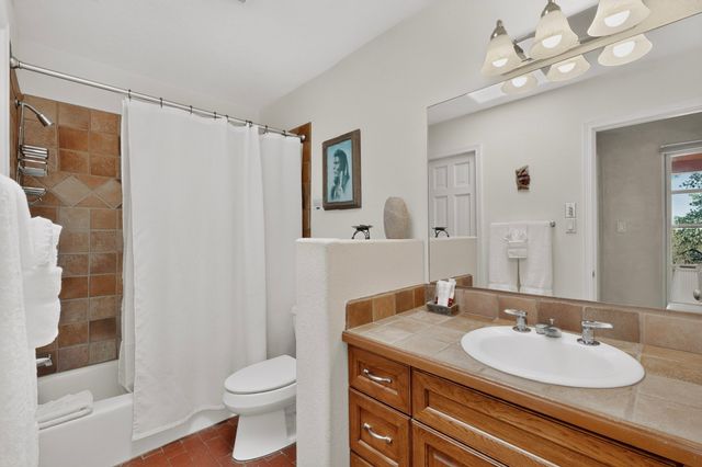 6 Cloudstone Drive, Santa Fe, NM 87505
