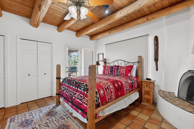 6 Cloudstone Drive, Santa Fe, NM 87505