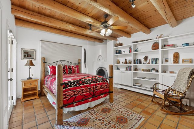 6 Cloudstone Drive, Santa Fe, NM 87505