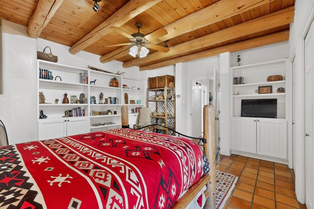 6 Cloudstone Drive, Santa Fe, NM 87505