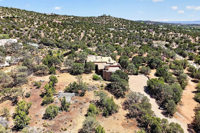 6 Cloudstone Drive, Santa Fe, NM 87505