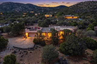 6 Cloudstone Drive, Santa Fe, NM 87505