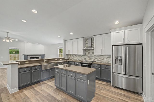 5897 Arch Ave, Pensacola, FL 32526