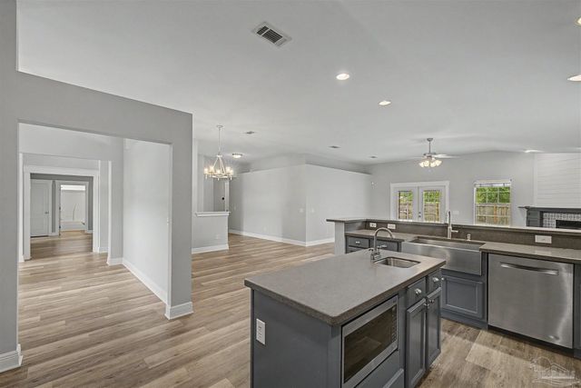 5897 Arch Ave, Pensacola, FL 32526
