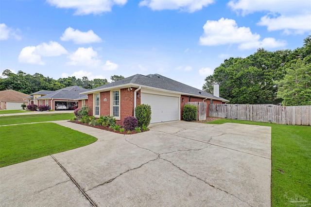 5897 Arch Ave, Pensacola, FL 32526