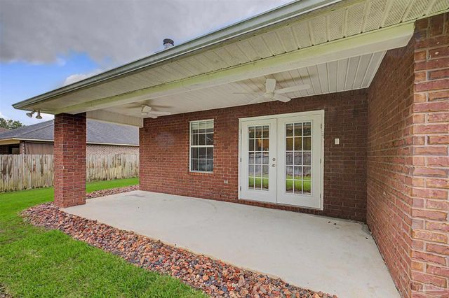 5897 Arch Ave, Pensacola, FL 32526