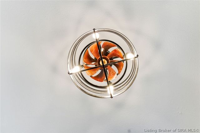 626 Mulberry Street, Sellersburg, IN 47172