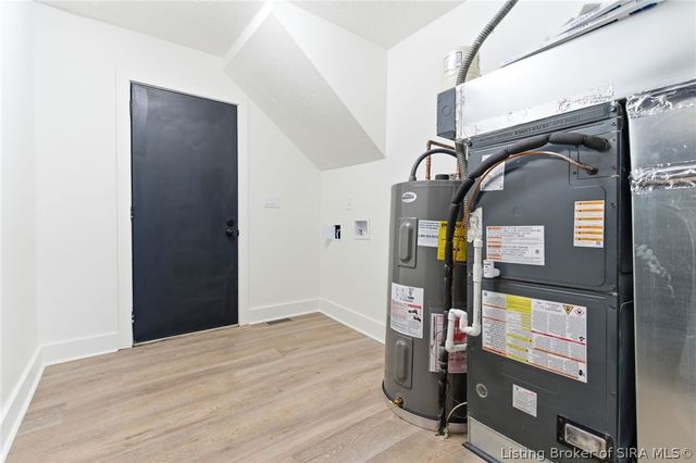 626 Mulberry Street, Sellersburg, IN 47172