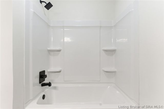 626 Mulberry Street, Sellersburg, IN 47172