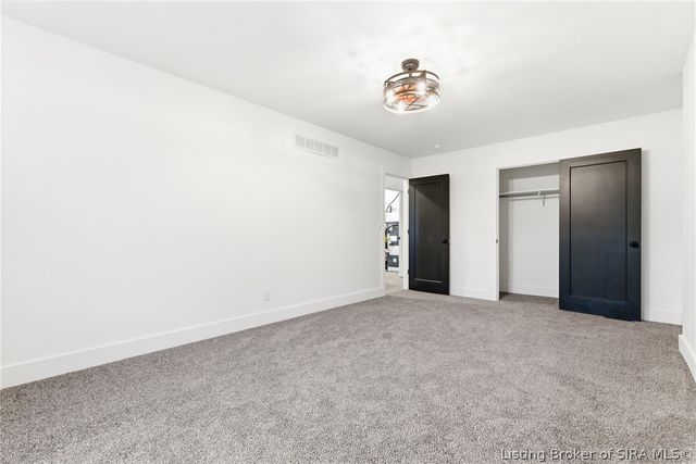 626 Mulberry Street, Sellersburg, IN 47172