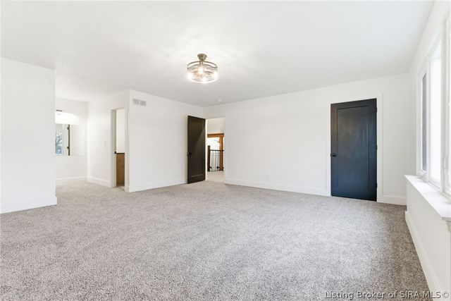 626 Mulberry Street, Sellersburg, IN 47172