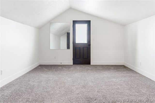 626 Mulberry Street, Sellersburg, IN 47172