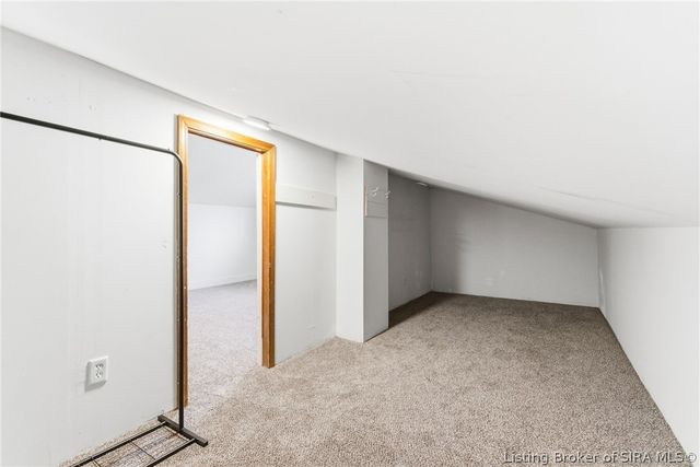 626 Mulberry Street, Sellersburg, IN 47172