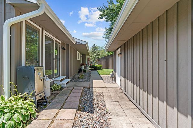 11757 Red Fox Drive, Maple Grove, MN 55369