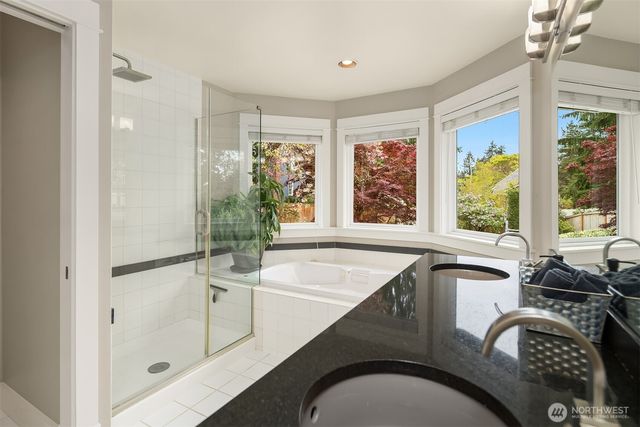 6622 NE 151st Street, Kenmore, WA 98028