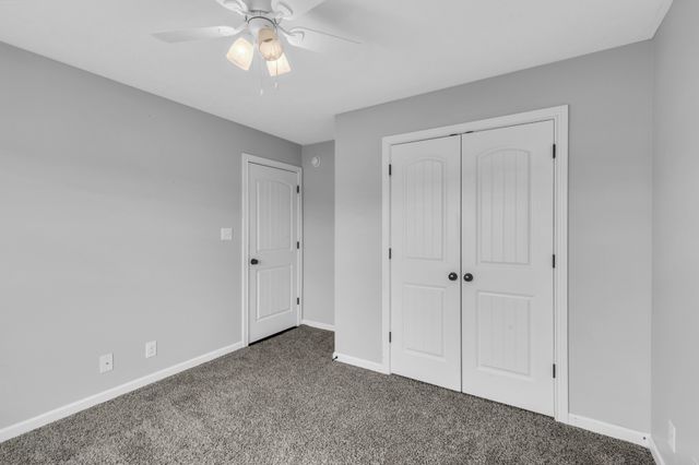 1176 Freedom Dr, Clarksville, TN 37042