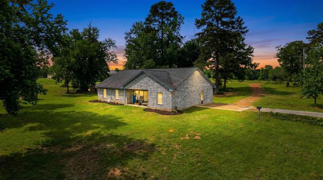 130 Arabian Ct, Gilmer, TX 75645
