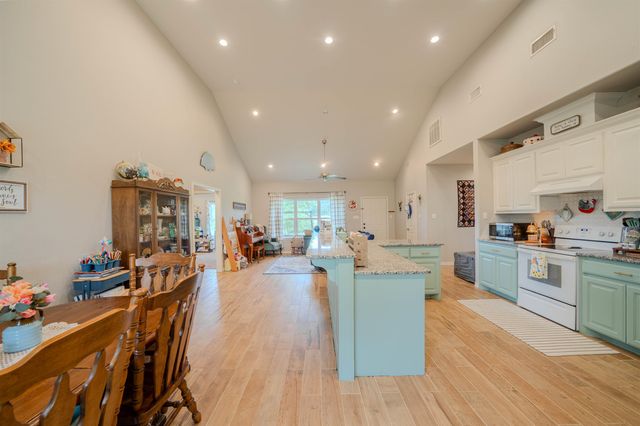 130 Arabian Ct, Gilmer, TX 75645
