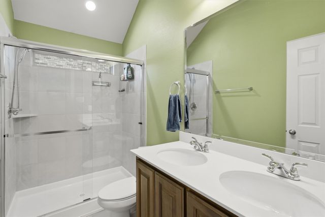 209 Spruce Valley Drive, Justin, TX 76247