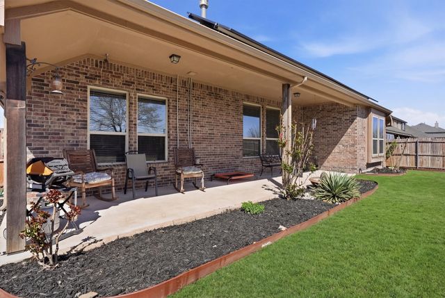 209 Spruce Valley Drive, Justin, TX 76247