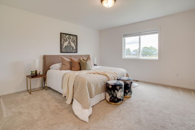 10126 Burgundy Drive, Horace, ND 58047
