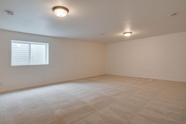 10126 Burgundy Drive, Horace, ND 58047